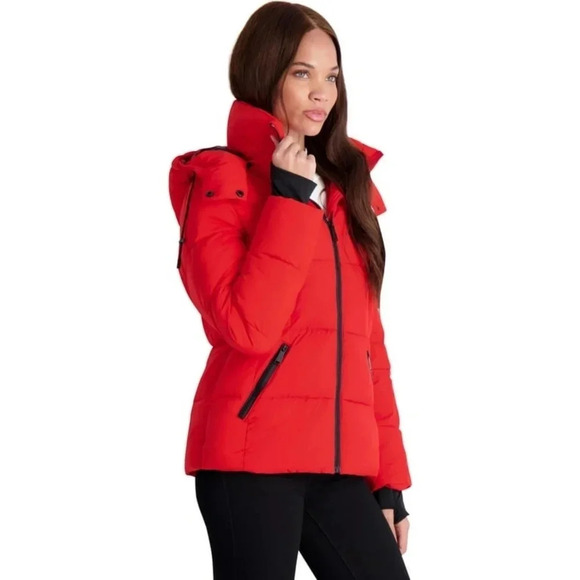 BCBG Paris Women’s Short Quilted Winter Puffer Coat - Picture 2 of 3